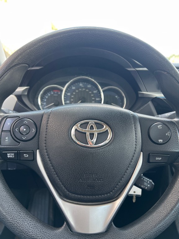 2015 Toyota Corolla Image 11