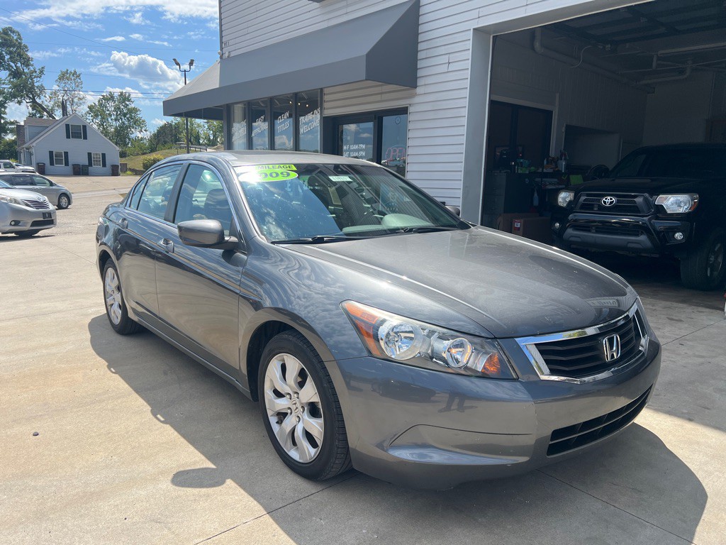 2009 Honda Accord Image 3