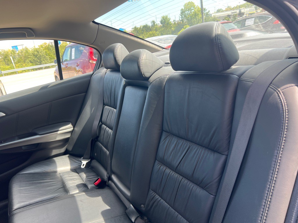 2009 Honda Accord Image 10