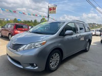Image for 2015 Toyota Sienna XLE ID: 6815809