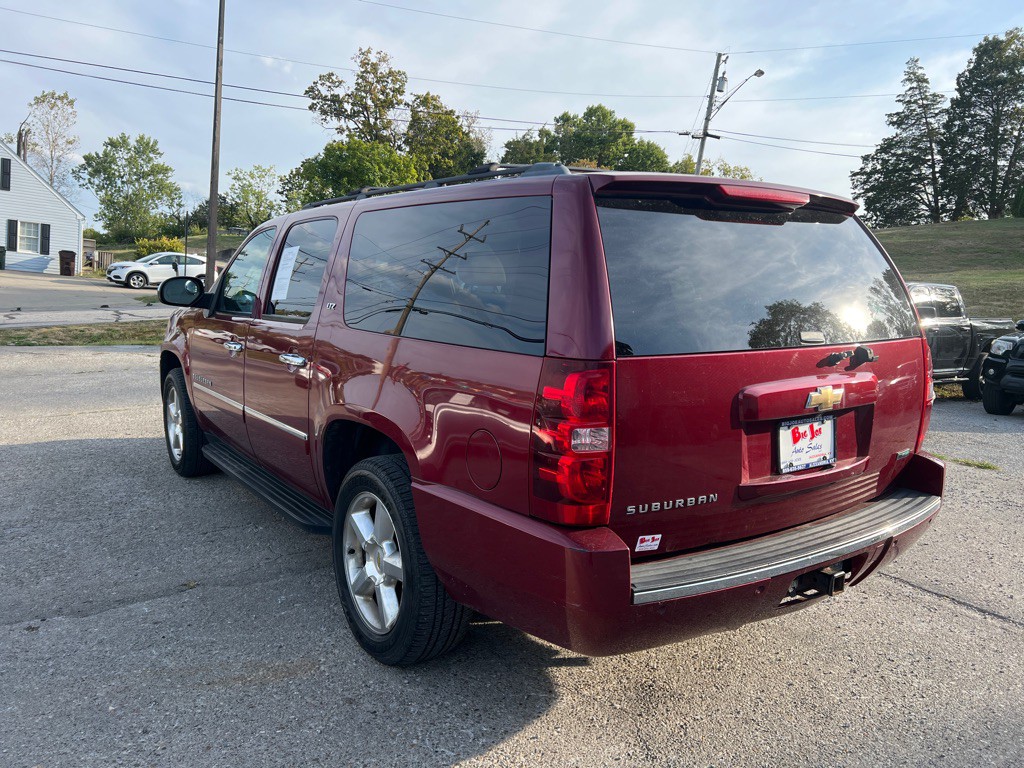 2009 Chevrolet Suburban Image 7