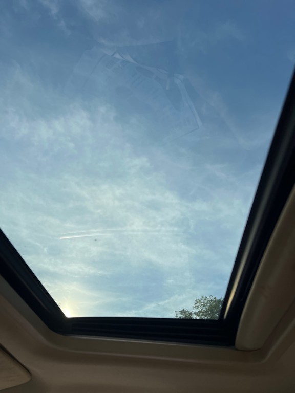 2009 Chevrolet Suburban Image 14