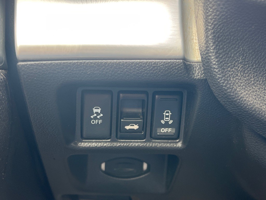 2014 INFINITI Q60 Image 15