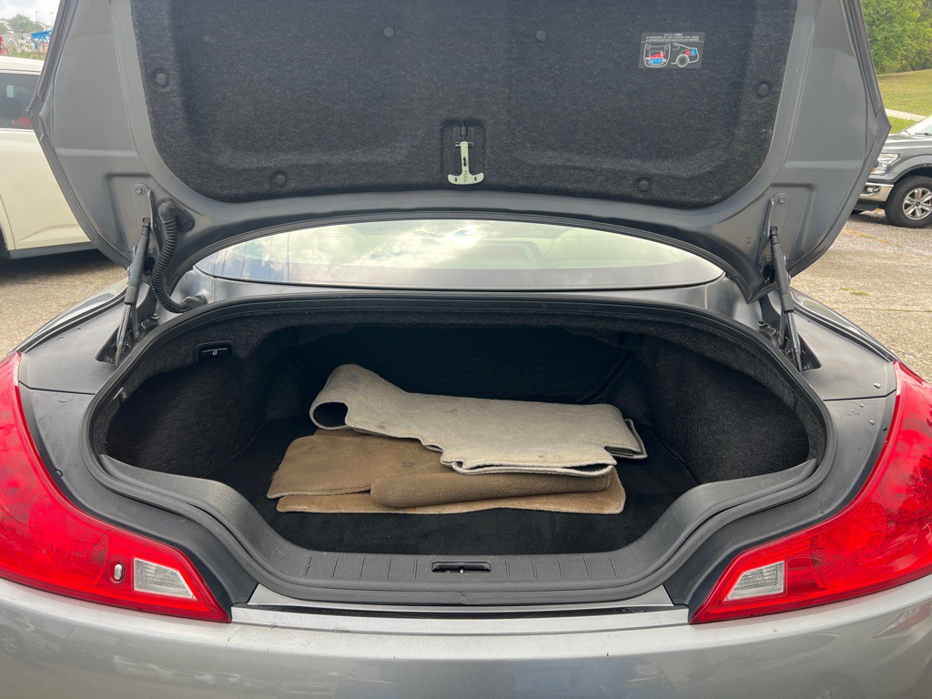 2014 INFINITI Q60 Image 21