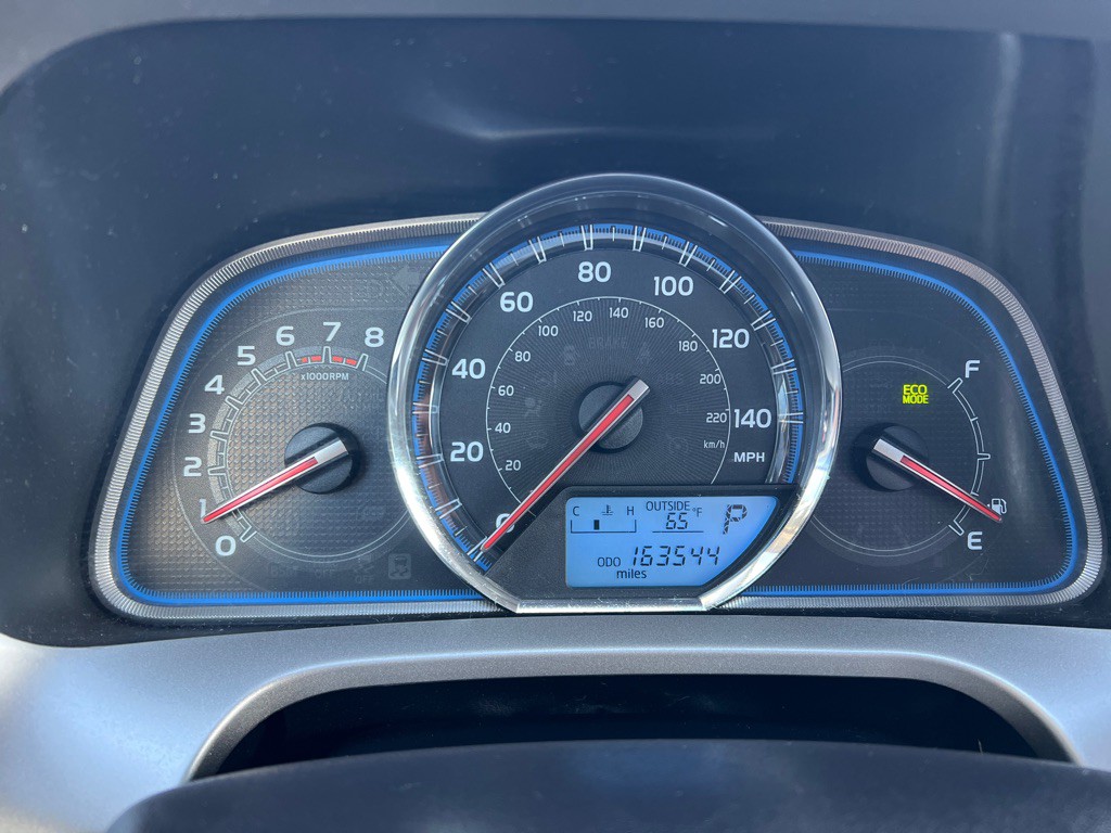 2015 Toyota Rav4 Image 10
