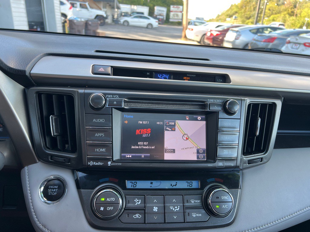 2015 Toyota Rav4 Image 11