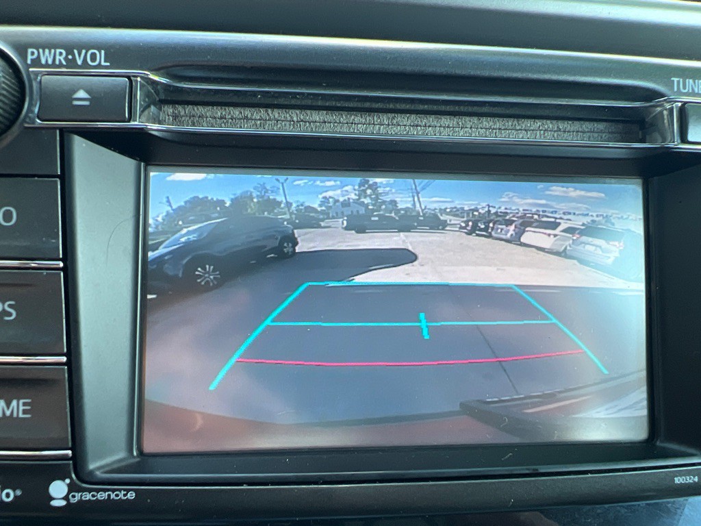 2015 Toyota Rav4 Image 15