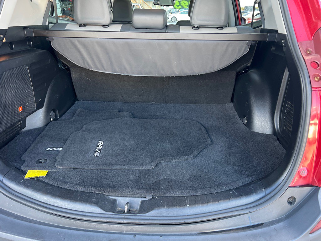 2015 Toyota Rav4 Image 16