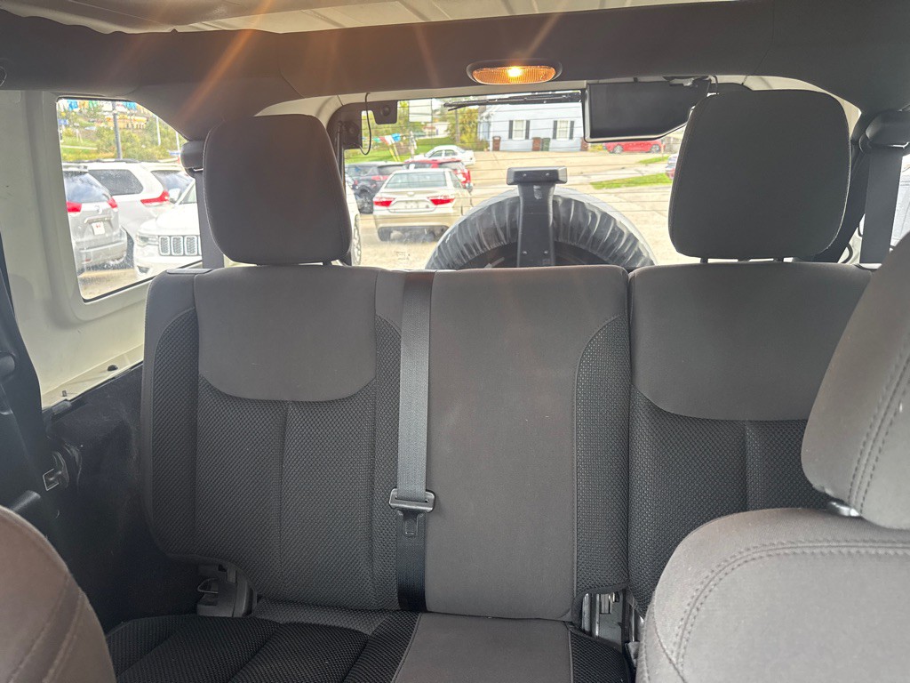 2017 Jeep Wrangler Unlimited Image 11