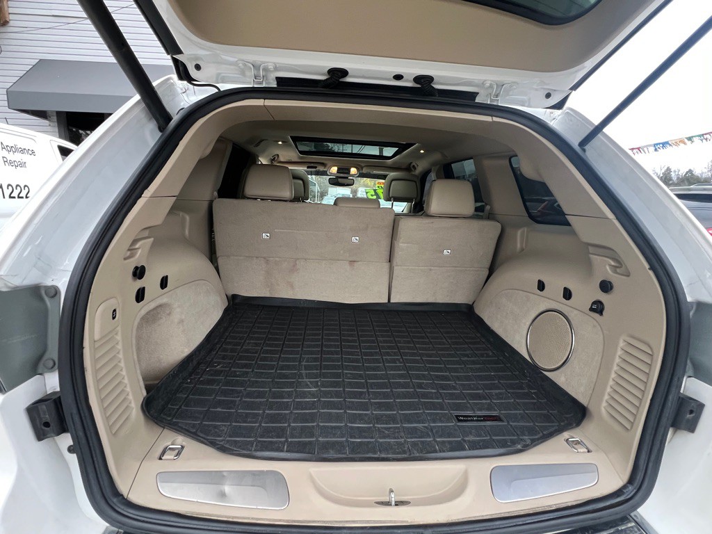 2017 Jeep Grand Cherokee Image 19