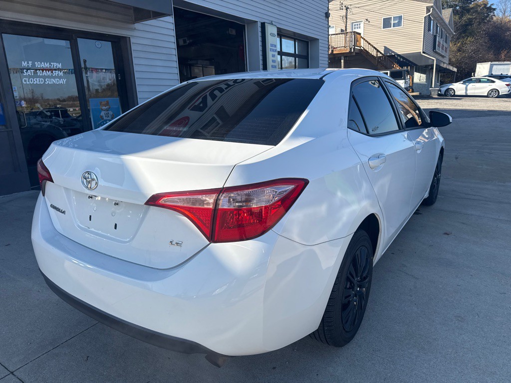 2017 Toyota Corolla Image 5