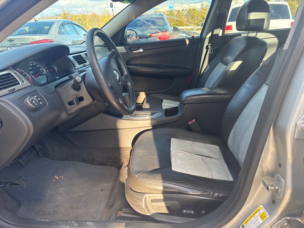 2008 Chevrolet Impala Image 10