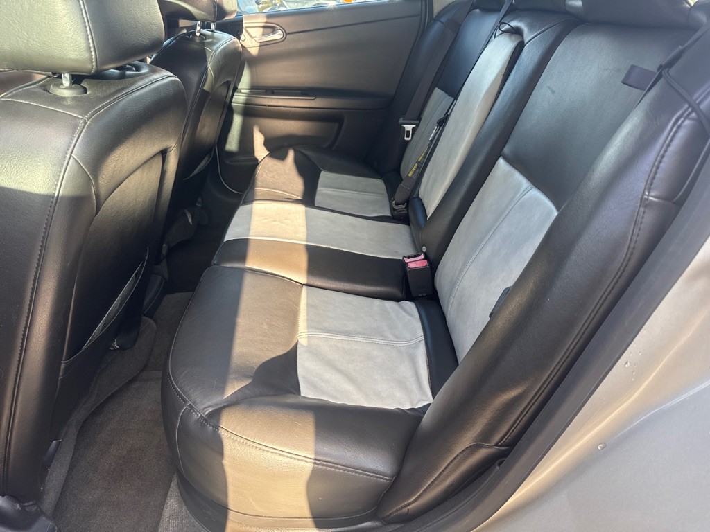 2008 Chevrolet Impala Image 11