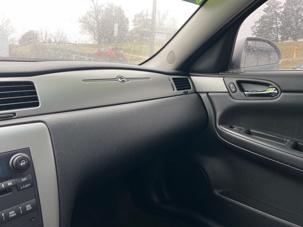 2008 Chevrolet Impala Image 16