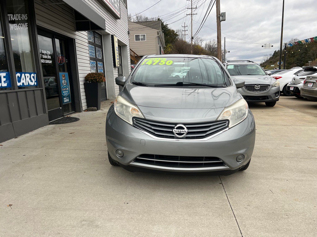 2015 Nissan Versa Image 2