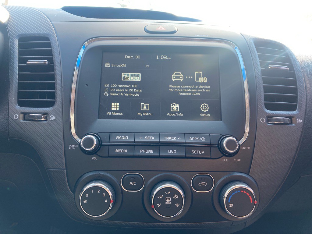 2017 Kia Forte Image 14