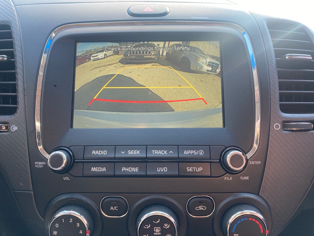 2017 Kia Forte Image 15