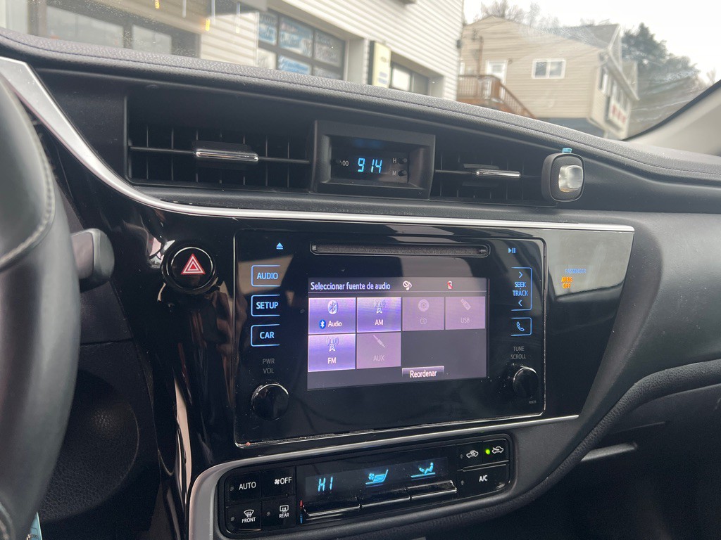 2019 Toyota Corolla Image 12