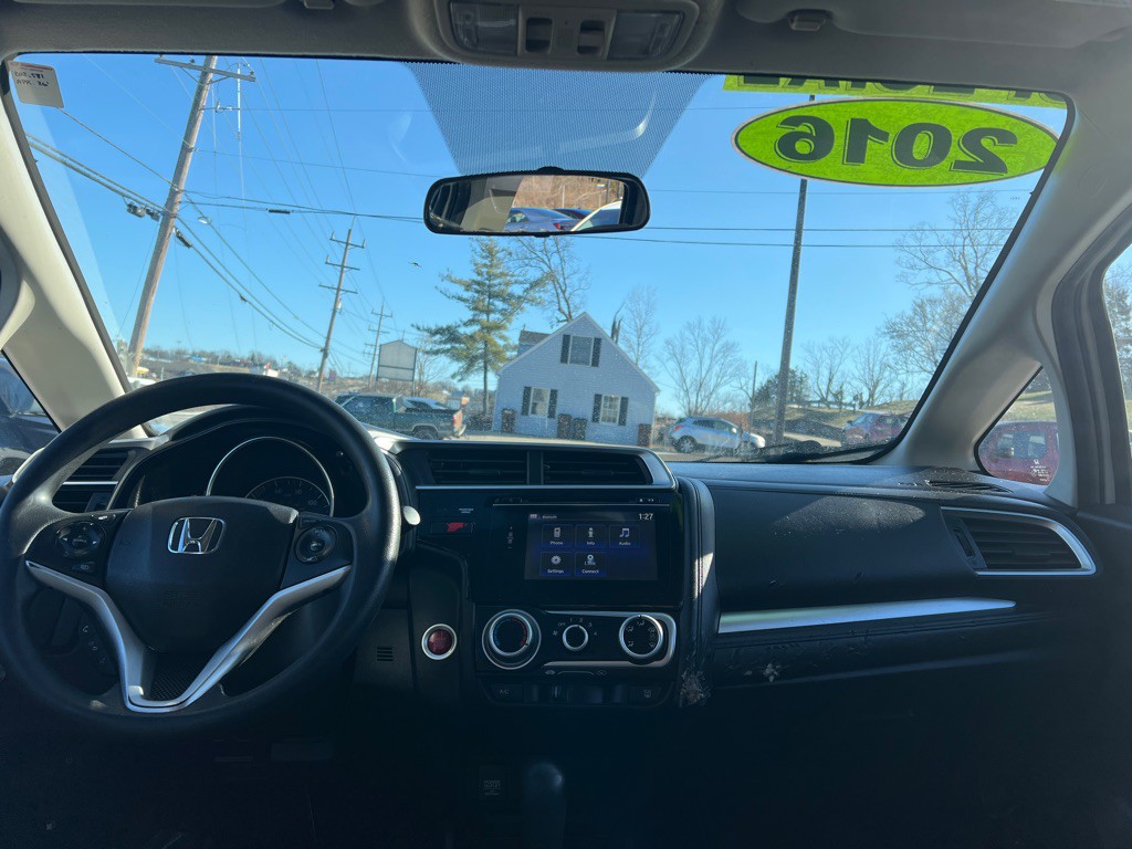 2016 Honda Fit Image 21