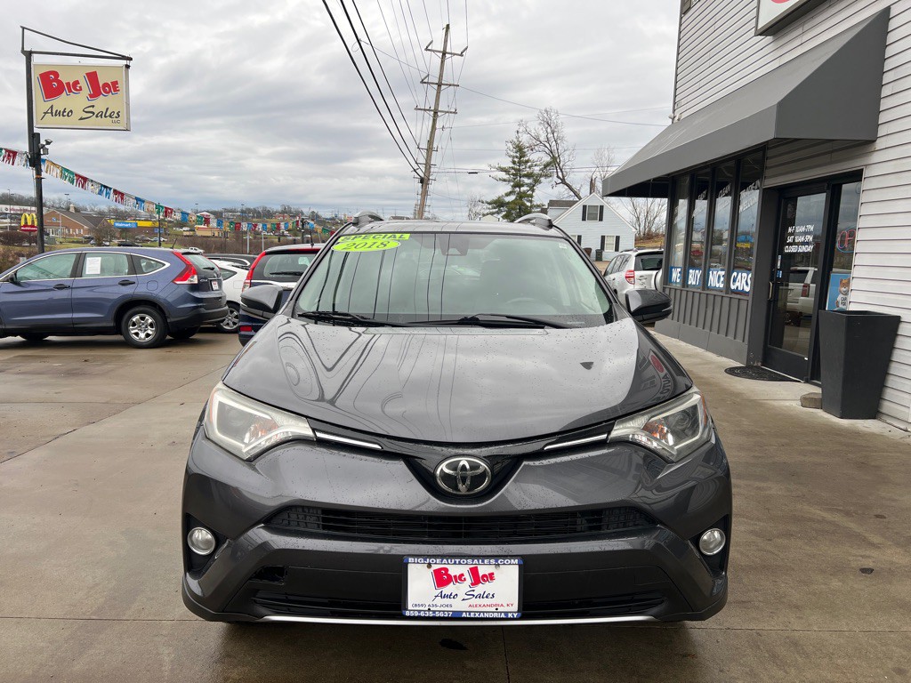 2018 Toyota Rav4 Image 2