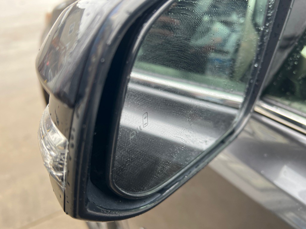 2018 Toyota Rav4 Image 9