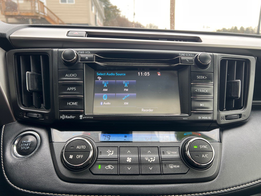 2018 Toyota Rav4 Image 15