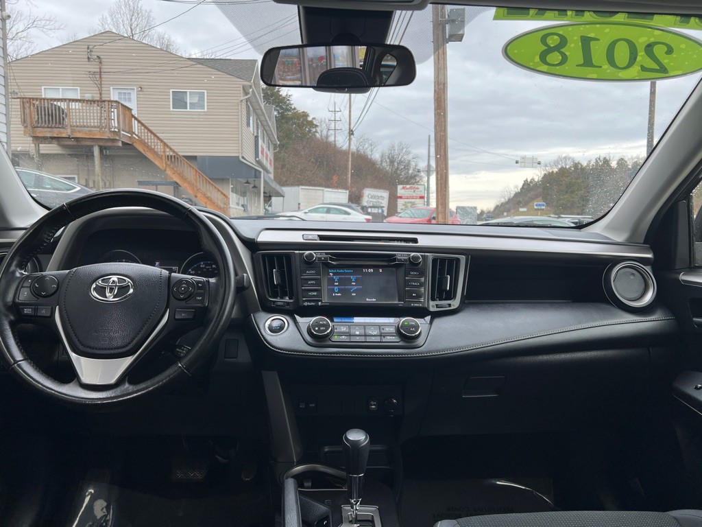 2018 Toyota Rav4 Image 27