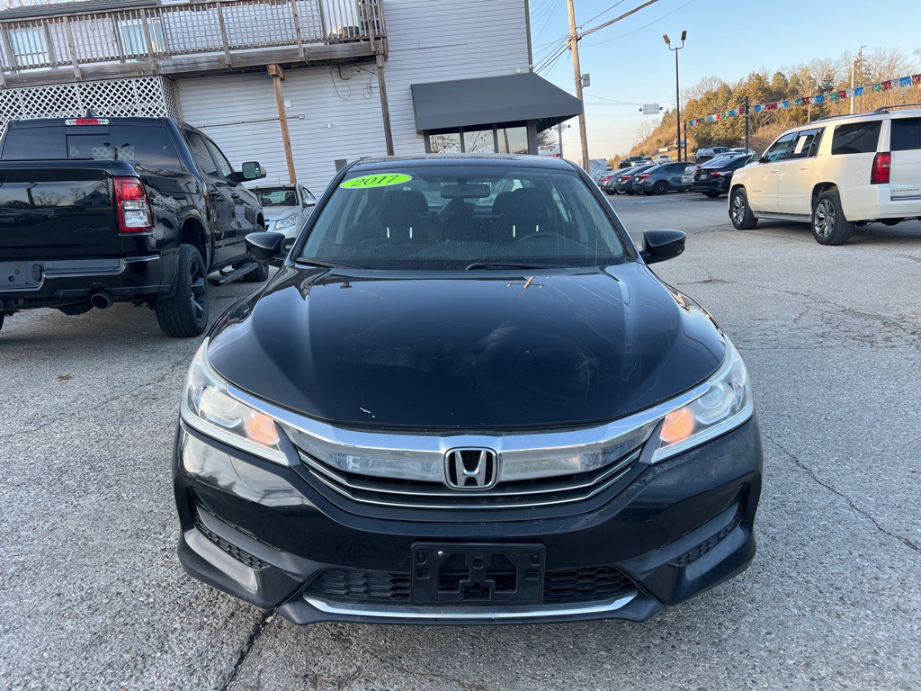 2017 Honda Accord Image 2