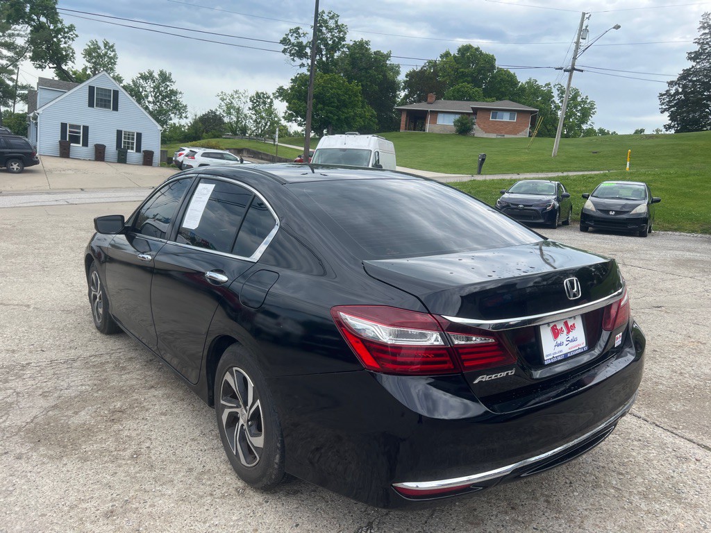 2017 Honda Accord Image 7