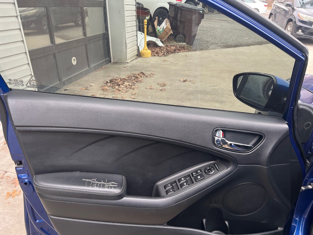 2017 Kia Forte Image 19