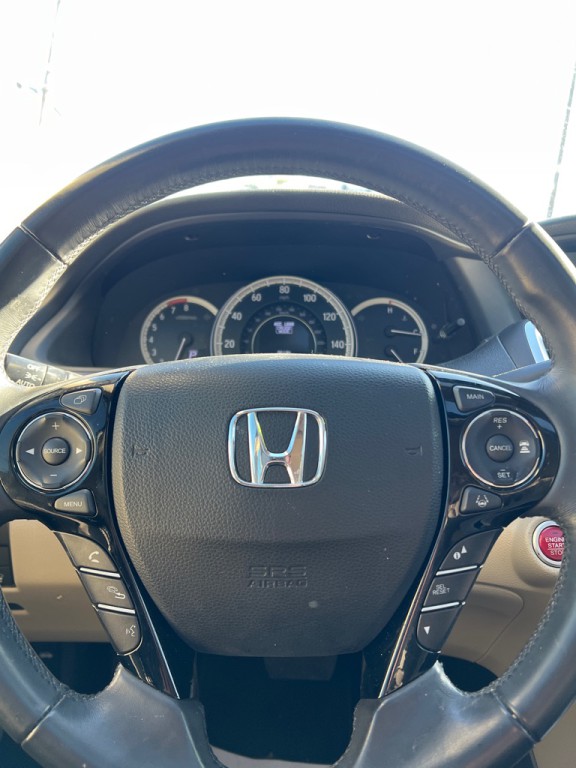 2017 Honda Accord Image 11