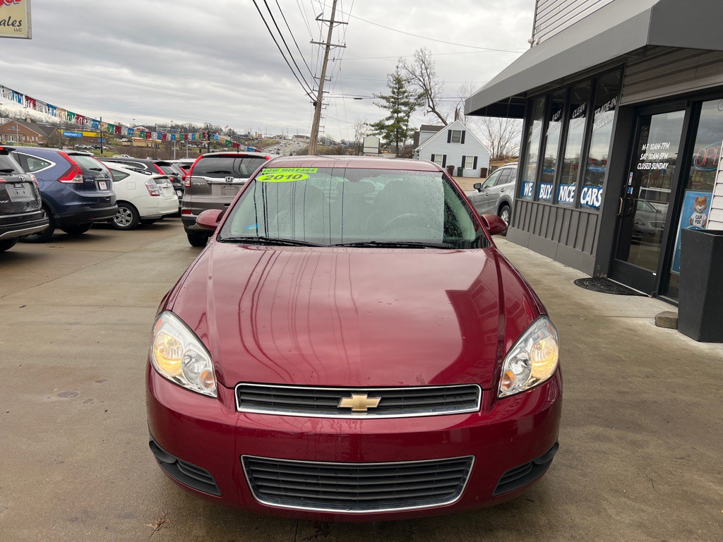 2010 Chevrolet Impala Image 2
