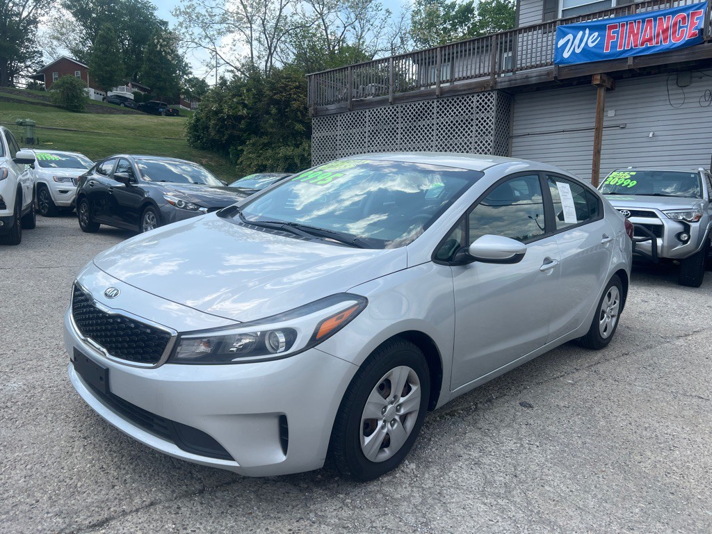 2018 Kia Forte Image 1