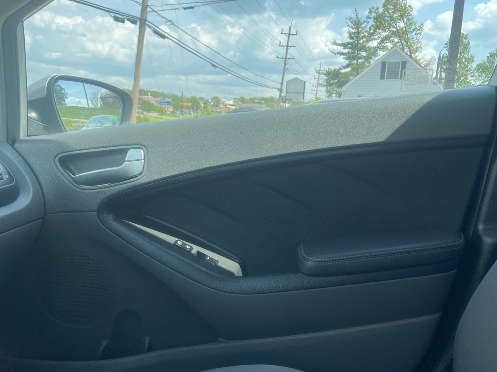 2018 Kia Forte Image 17