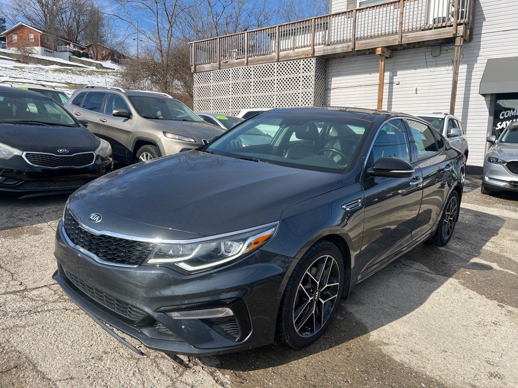 2020 Kia Optima Image 1