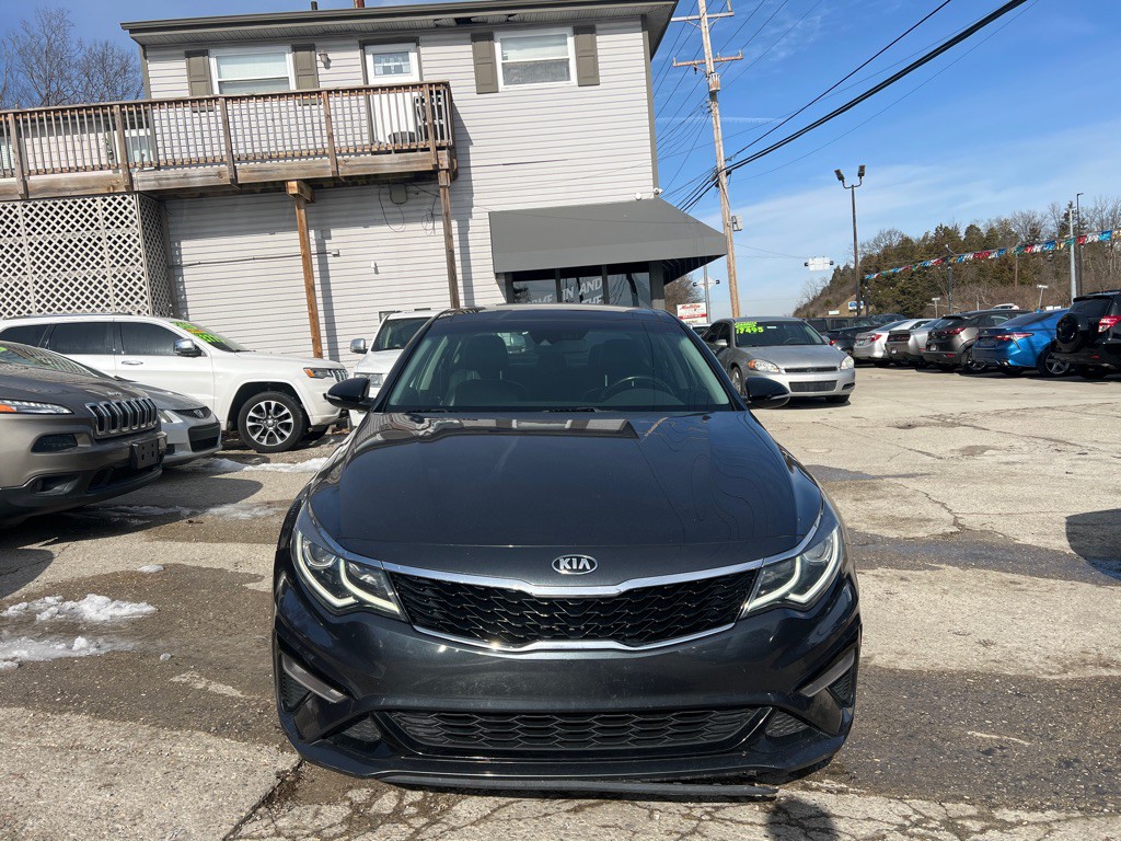 2020 Kia Optima Image 2