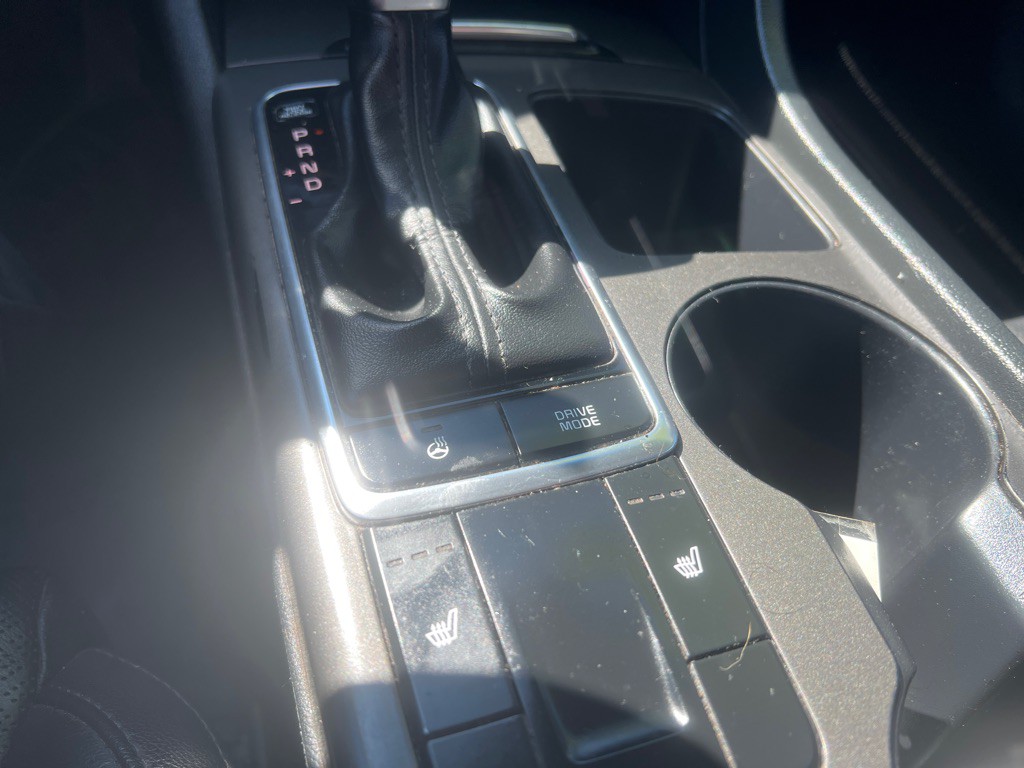 2020 Kia Optima Image 16