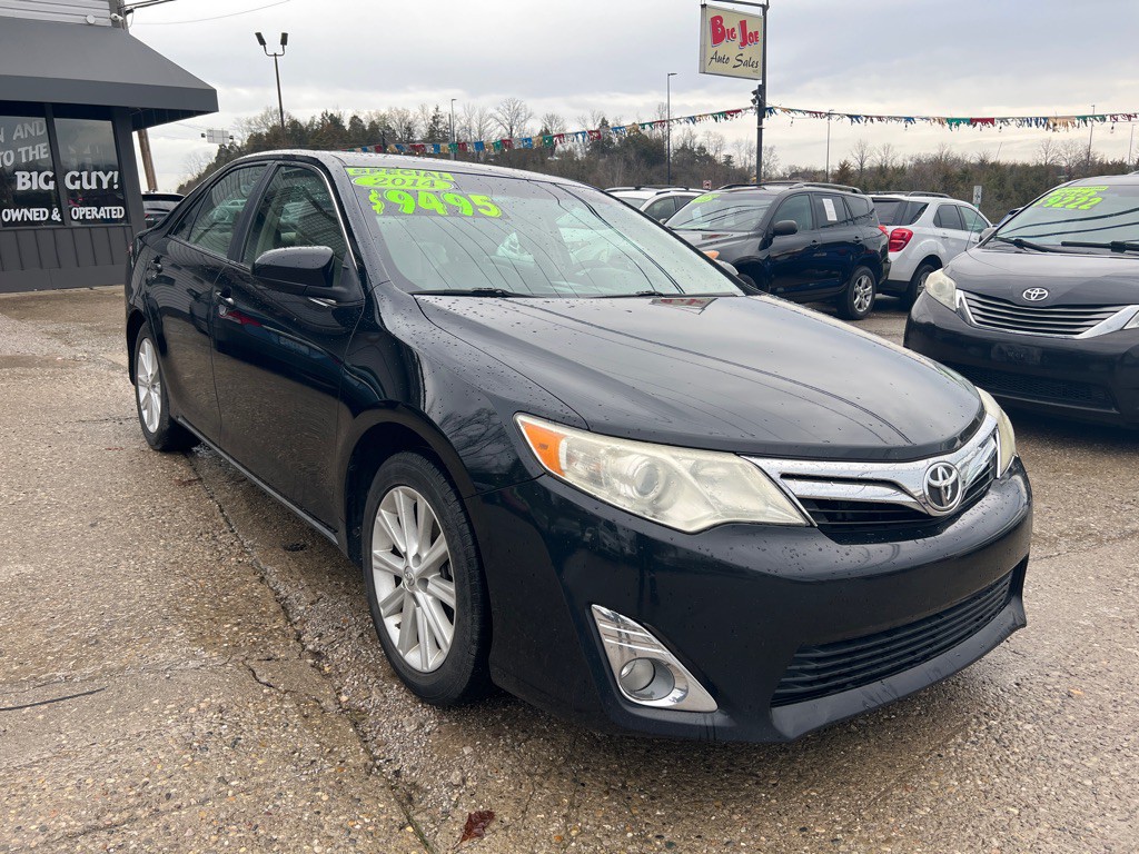 2014 Toyota Camry Image 3