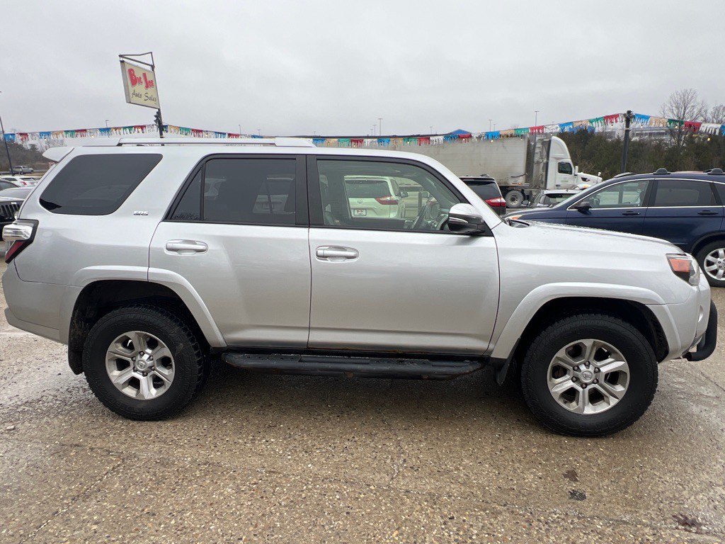 2018 Toyota 4Runner Image 4