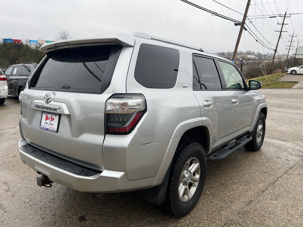 2018 Toyota 4Runner Image 5