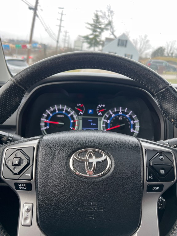 2018 Toyota 4Runner Image 11