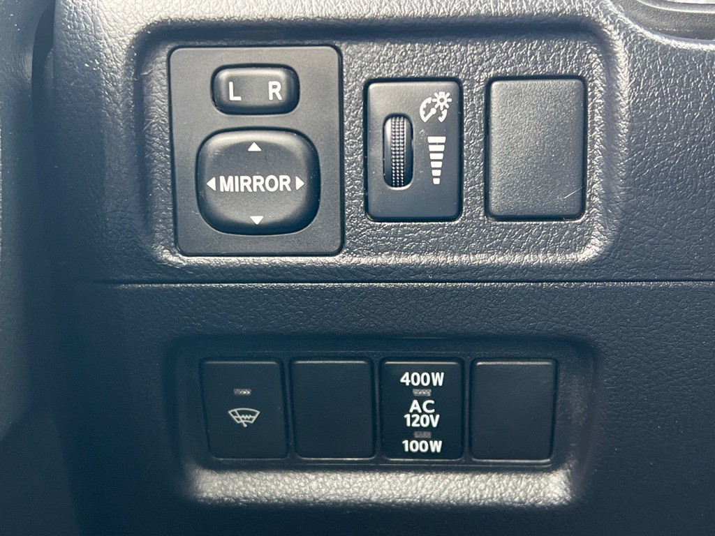 2018 Toyota 4Runner Image 19