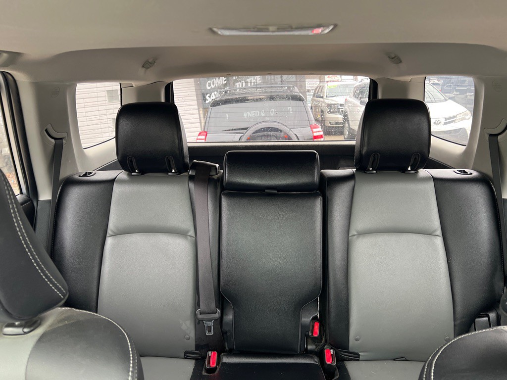 2018 Toyota 4Runner Image 20