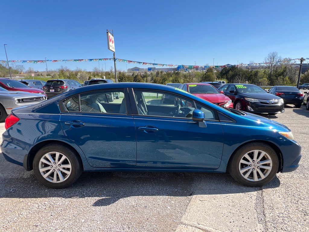 2012 Honda Civic Image 4