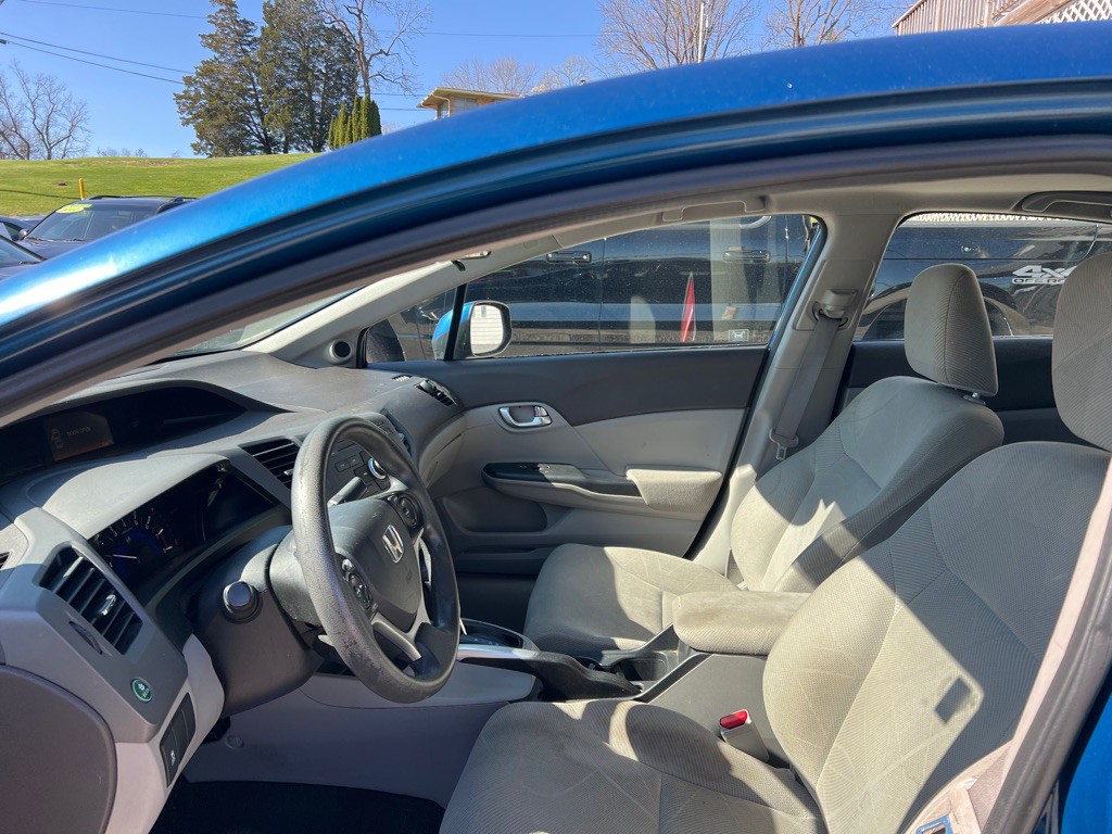 2012 Honda Civic Image 10