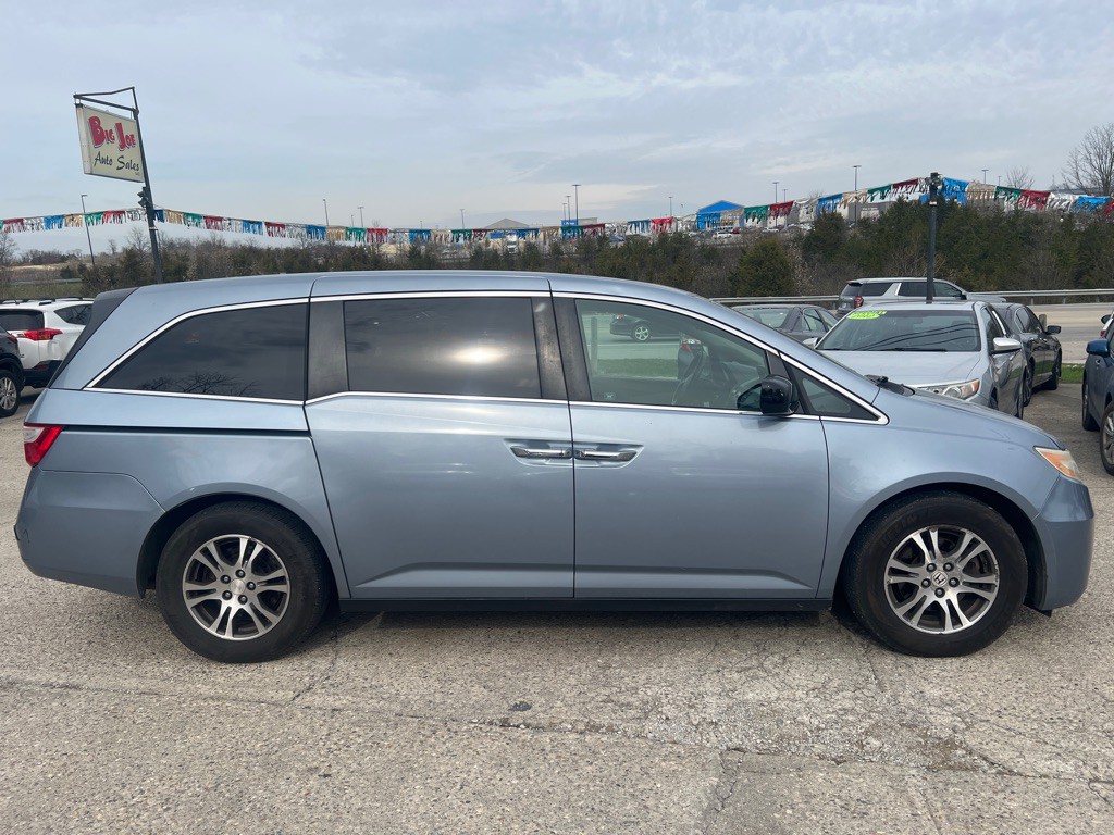 2012 Honda Odyssey Image 4