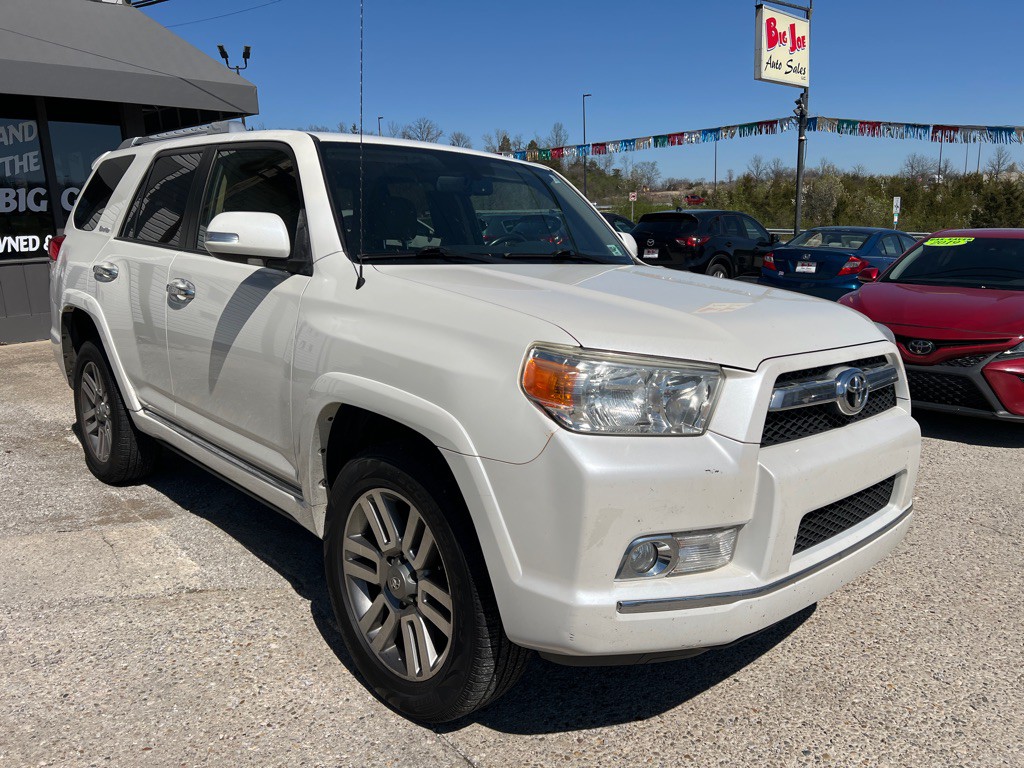 2013 Toyota 4Runner Image 3