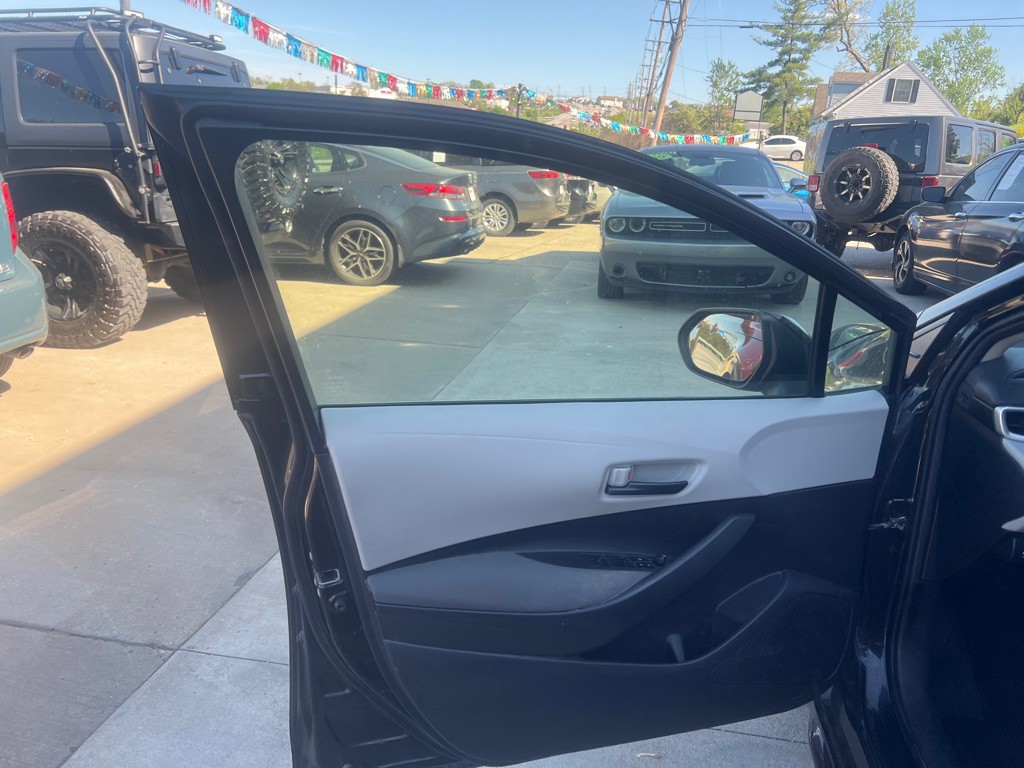 2022 Toyota Corolla Image 8