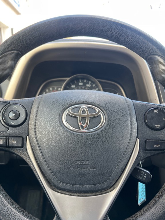 2015 Toyota Rav4 Image 10