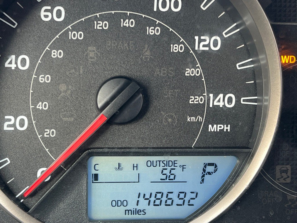 2015 Toyota Rav4 Image 11